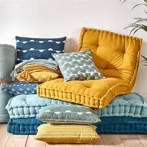 Ll matelas de sol et banquettes enfant commandez en ligne sur maisons du monde livraison gratuite en boutique retours gratuits 14 jours. Matelas de sol, moyen, Panama | Mattress on floor ...
