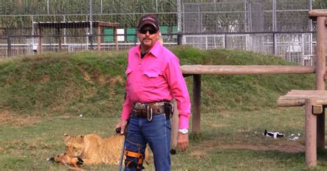 Oz about joe exotic's zoo shutting down. 'Tiger King' Joe Exotic's Wildest YouTube Video: A Guide