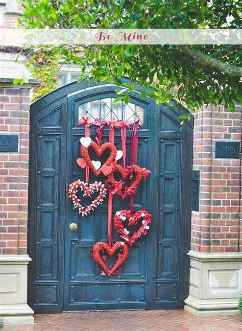 54 Outdoor Valentine Decoration Ideas That Easy To Make Valentine Day