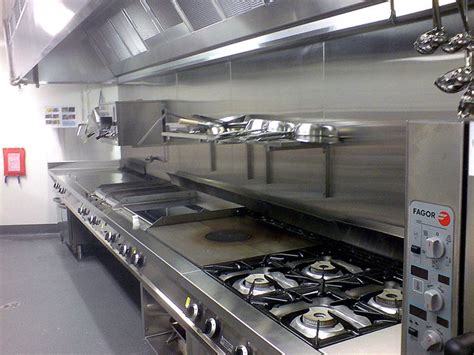 Our 33 years of experience has provided us the knowledge to create ideal commercial kitchen layout designs to provide a seamless flow of food from the prep area to the line. 24 best small restaurant kitchen layout images on ...