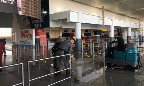 Jfk Airport Water Main Break Forces Terminal Evacuation Amid Massive