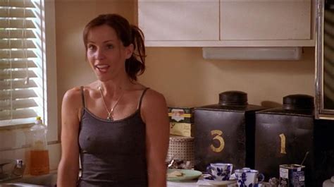 Emma Caulfield Nuda ~30 Anni In Buffy The Vampire Slayer