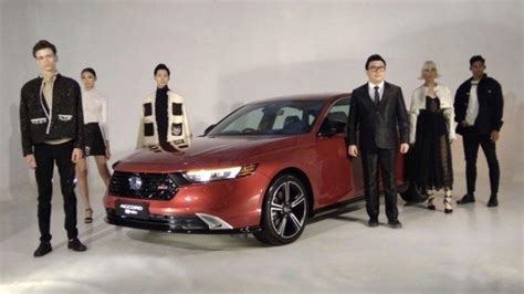 Sang Legenda Kini Bermesin Hybrid All New Honda Accord Rs Ehev