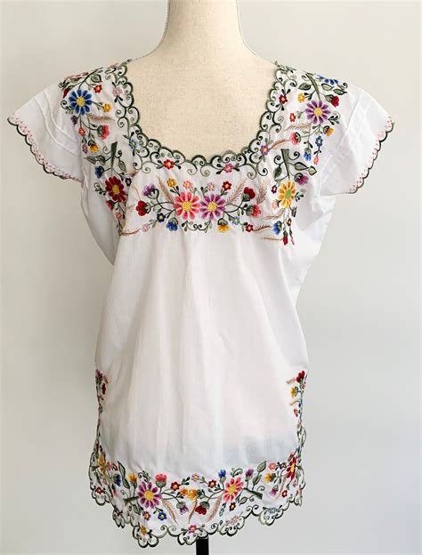 Embroidered Mexican Tunic Top Vintage White Cotton Blend Floral