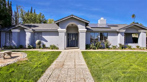 5493 Riverview Drive , Riverside, CA 92509 | MLS# IG18025056 | Keller