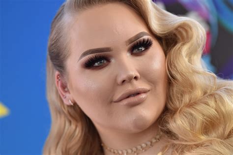 Heres What Nikkietutorials Has Said About Being Robbed At Gunpoint