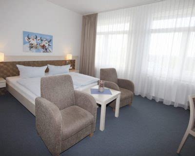 Hotel haus norderney is located at janusstraße 6, 0.2 miles from the center of norderney. Appartement C, D & E - Haus Waldeck