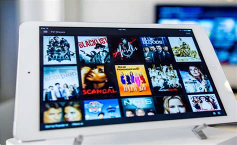 Does anyone have experience using xfinity tv on the apple tv? Xfinity TV Partner Program