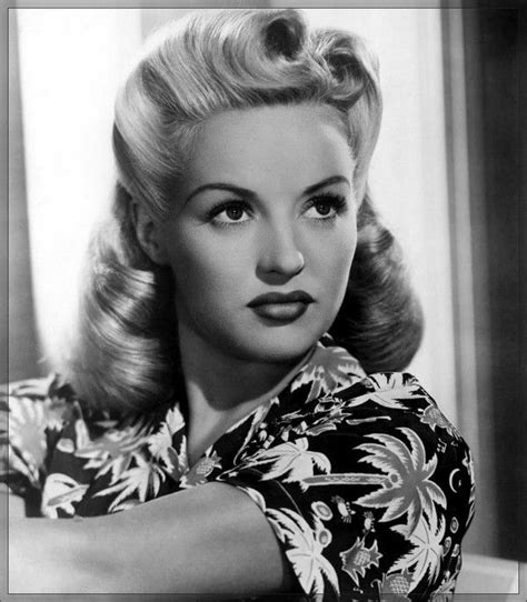 37 Easy 50s Hairstyles For Women Thatll Trend In 2021 1940s