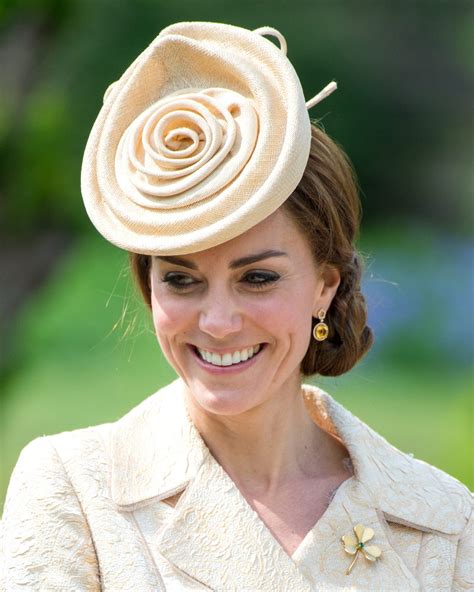 kate middleton hats the duchess of cambridge s 21 best lookshellogiggles