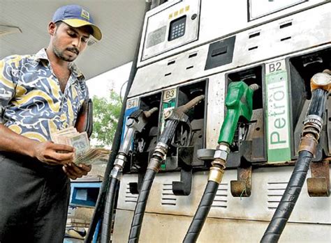 93.58l chart daily 18 jun 2021. petrol price in Ahmedabad