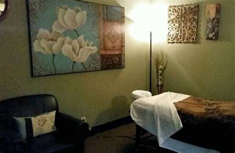 Pink Rose Massage 13 Reviews Beauty And Spas 2400 14th St