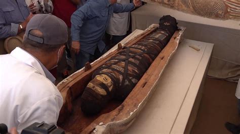 Egypt 2500 Yo Mummy In Perfect Condition Revealed After Discovery