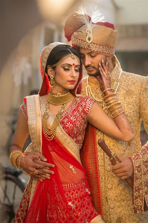 An Indian Wedding Spanning 5 Days Indian Wedding Poses Indian