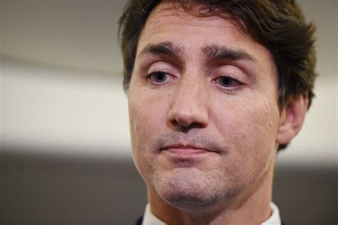 opinion trudeau s black and brownface photos should prompt canada s left to dump him the