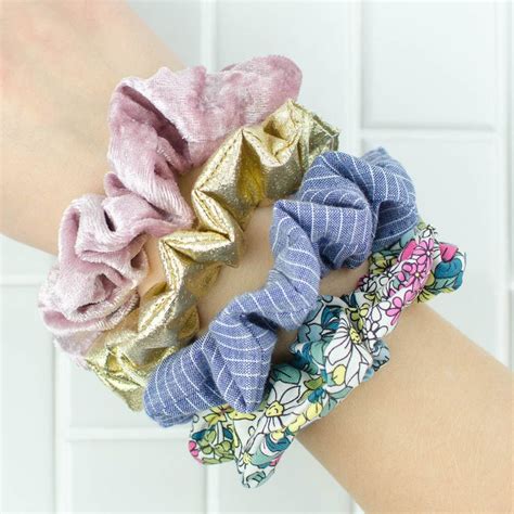 Diy Scrunchies A Great Diy Hair Accessory From Scrap Fabric Diy