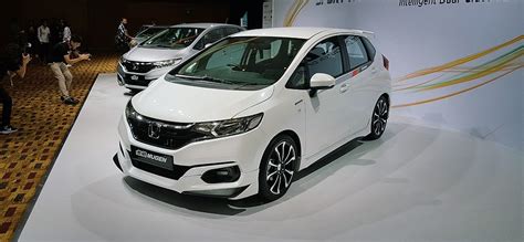 Malaysia's senior minister ismail sabri yaakob addressed the nation in a press conference on 2 march 2021 and announced that the mco 2.0 that. Honda is Malaysia's best selling foreign car, sold over ...