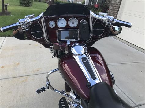 Selling 2014 street glide special original owner 10k miles 3 years left on unlimited mileage warranty over $6000 in extras color hd smoked signal lenses hd saddlebag liners hd custom dash trim color matched with chrome bezels aux. 2014 Harley-Davidson® FLHXS Street Glide® Special ...