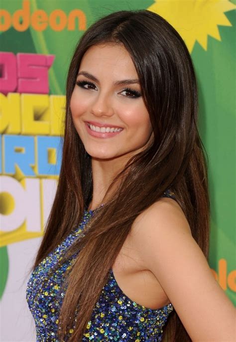 Victoria Justice Hairstyles Styles Weekly