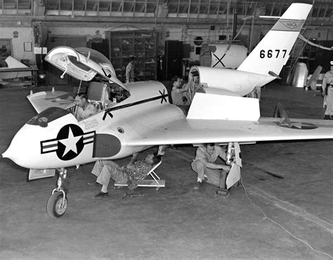 Nasa X 4 Bantam Built To Test A Semi Tailless Wing Configuration At