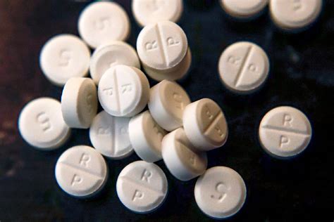 Damage From Oxycontin Continues To Be Revealed The New York Times