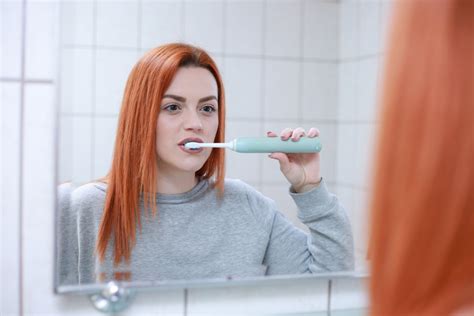 Should You Rinse Your Mouth After Brushing Your Teeth Science Times