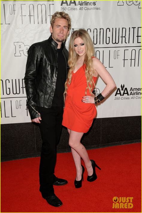 avril lavigne and jordin sparks songwriters hall of fame photo 2890914 avril lavigne chad