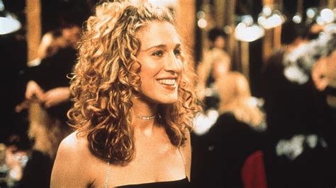 The Surprising Cost Of Carrie Bradshaw S Sex And The City Tutu Hello