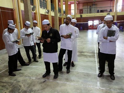 Kolej kejururawatan pulau pinang alamat : USRAH AL-QURAN: Pelajar-Pelajar Tahfiz Al-Quran Kolej ...