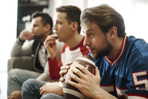 A Sexy Alexa Dan Levys M M Habit Super Bowl Ads To Watch