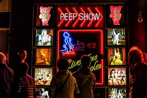 Going To A Peep Show In Amsterdam My Red Light District Experience