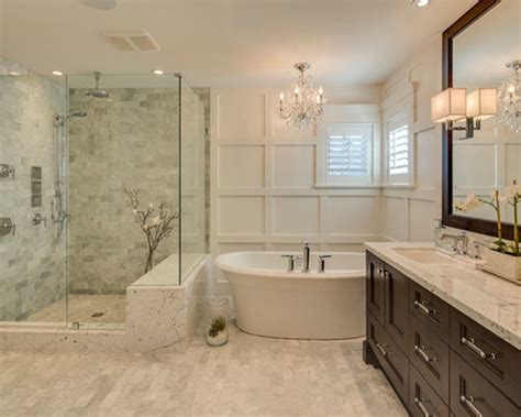 Showers are the top feature to splurge on during a master bathroom renovation (42% of renovating homeowners). 226,824 Master Bathroom Design Ideas & Remodel Pictures ...