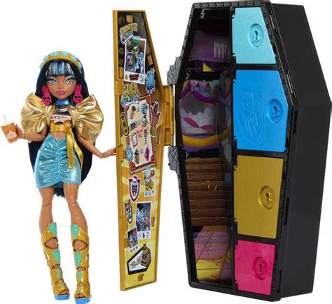 Monster High Skulltimate Secrets Celo De Nile Doll And Fashion Set With