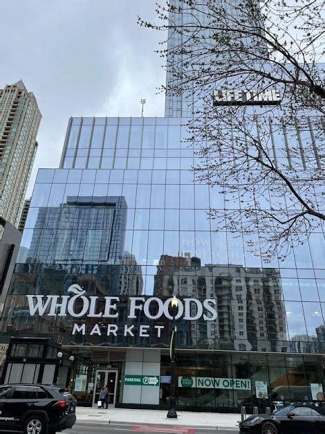 Whole Foods Market Unveils Location In Chicago Skyscraper Exclusive