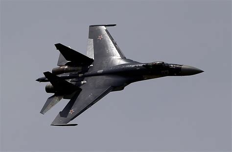 Forget The F 22 And F 35 Russias New Su 35 Fighter Jet Blows Them