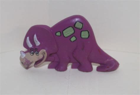 1992 Post Cereal Hanna Barbera Purple Triceratops Dinosaur Pvc Figure