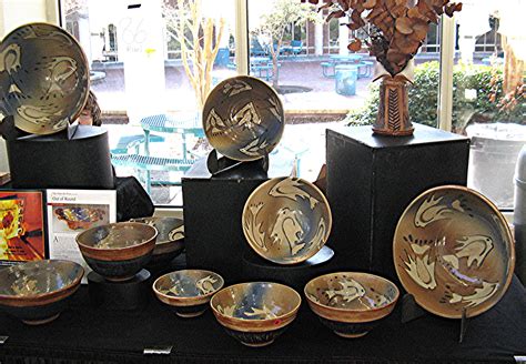 How To Exhibit Pottery At Craft Shows Стол