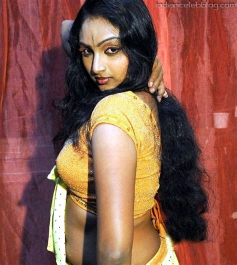 Waheeda South Indian Actress Hot Navel Armpit Show Stills Photo Gallery