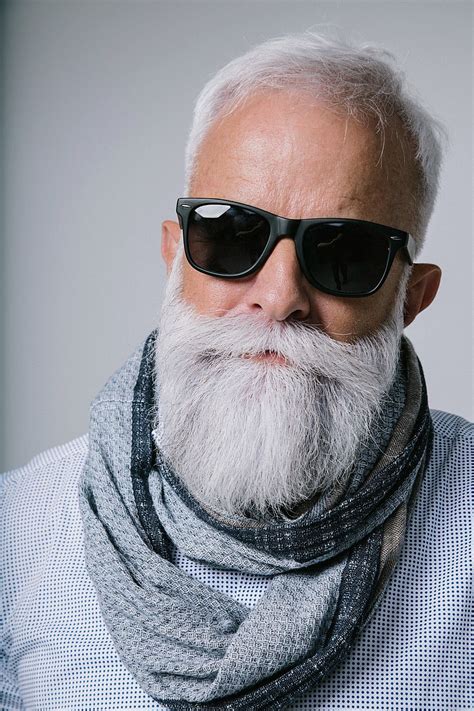 Pin By Egon On Silver Beards Grey Beards Beard Styles For Men Beard