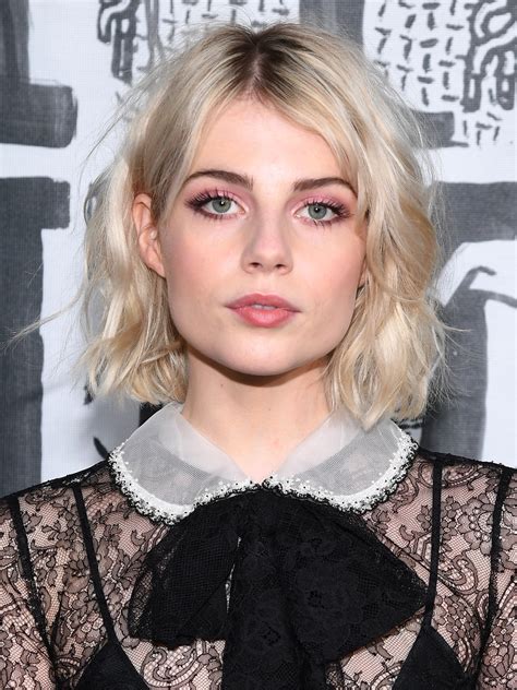 The three actresses star in the blackcoat's daughter which opened in select theaters & on demand march 31st. Lucy Boynton - AdoroCinema