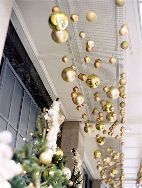 38 Creative Ways To Use Christmas Ornaments Shelterness