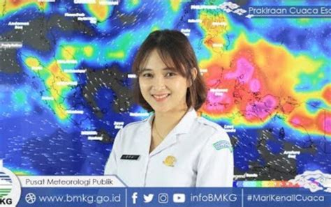 Presenter BMKG Cantik Bikin Gagal Fokus Saat Bacakan Ramalan Cuaca