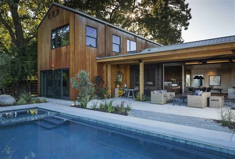 Dreamy Modern Farmhouse Style Invites Indoor Outdoor