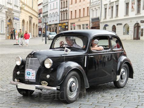 319,018 likes · 1,382 talking about this · 5 were here. (1939) Škoda Popular typ 937 Liduška | Galerie | Veteráni ...
