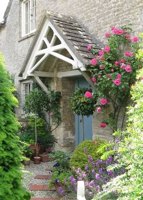 Lovely Front Door In The Cotswolds Cottage Exterior Cottage Front