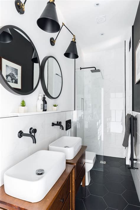 11 Small Bathroom Lighting Ideas To Make Your Space Feel Bigger And