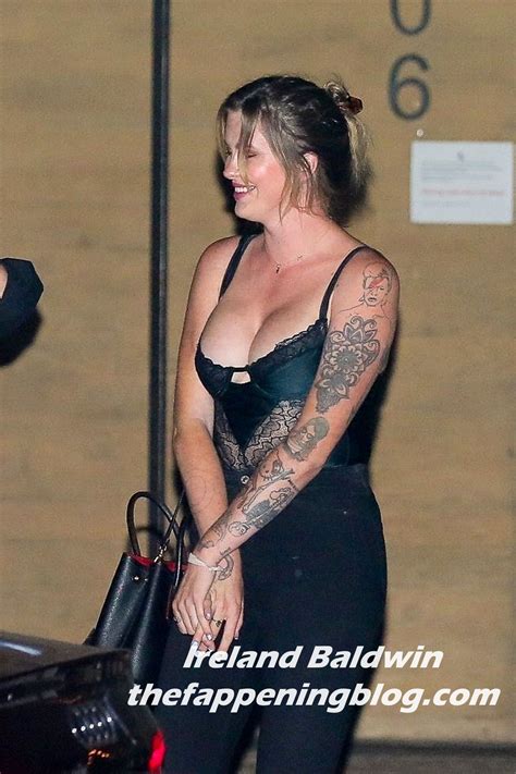 Ireland Baldwin Stuns As She Exits Nobu After Dinner With Friends Photos Nude Celebrity