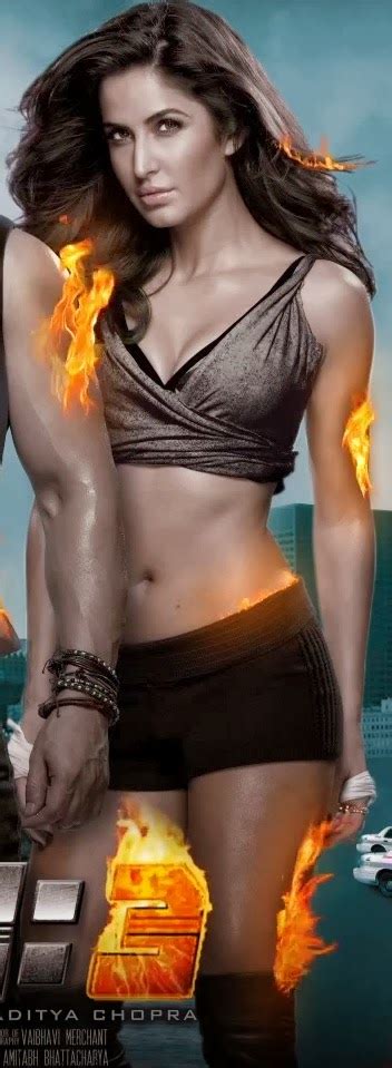 Sexy Katrina Kaif Burning Hot In New Dhoom 3 Poster Latest Wallpaper
