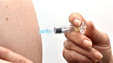 Meningitis W Students Urged To Get Vaccine Bbc News