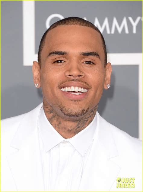 Chris Brown Grammys 2013 Red Carpet Photo 2809193 Chris Brown